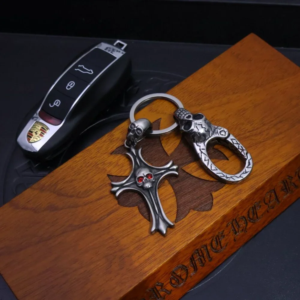 𝐂𝐡𝐫𝐨𝐦𝐞 𝐡𝐞𝐚𝐫𝐭 keychain pendant - Picture 8 of 8